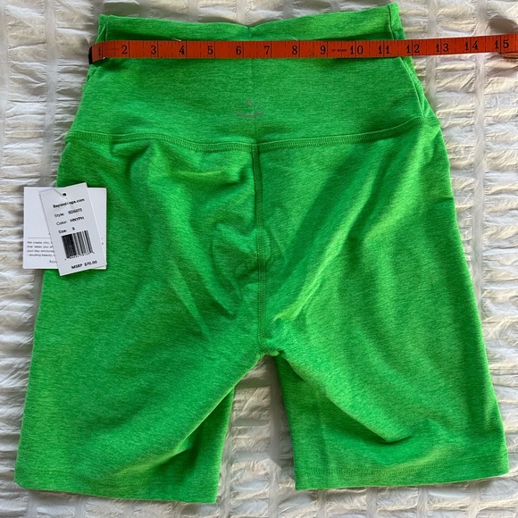 Beyond Yoga Spacedye ‘At Your Leisure’ High Waisted Biker Shorts Sz Small - Picture 4 of 6